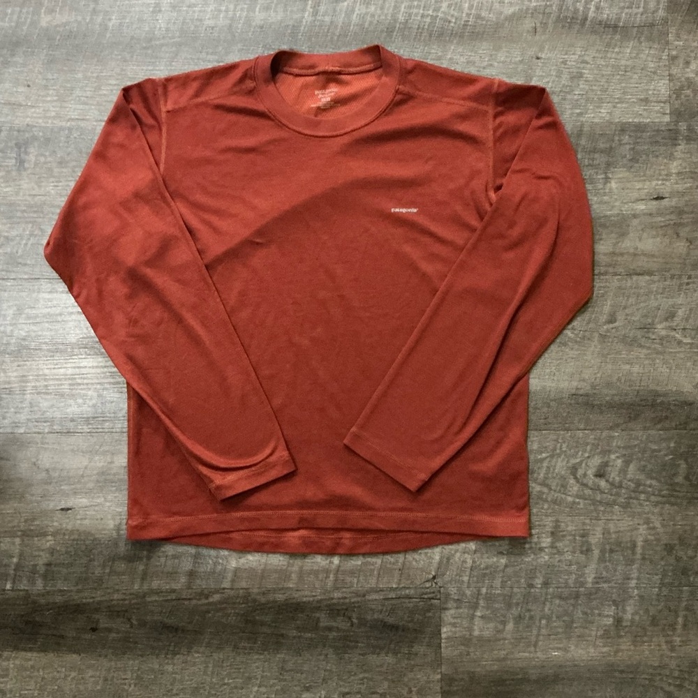 Patagonia Capilene Men’s Small Burnt Orange Base Layer Long Sleeve Shirt